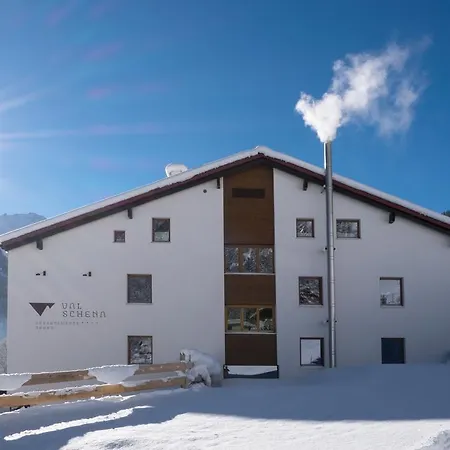 Valschena Apartment